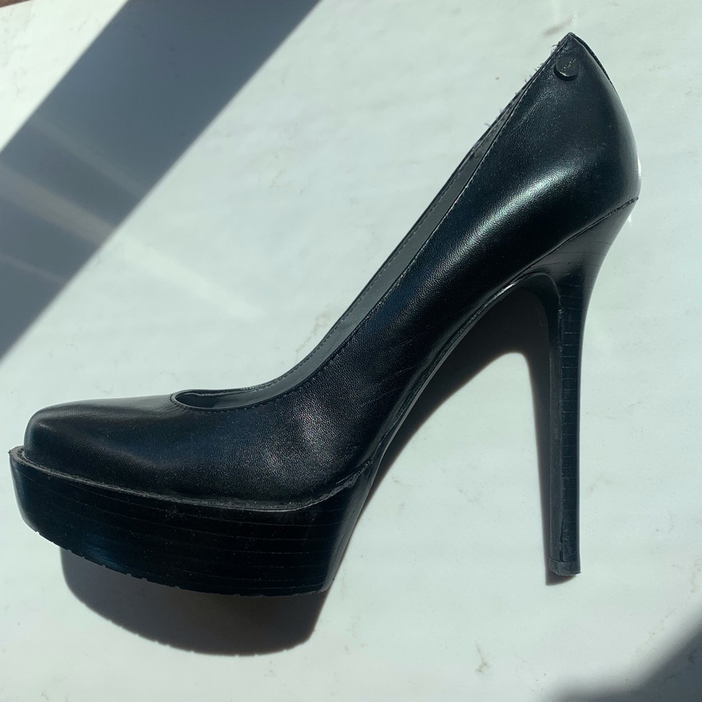 Calvin Klein Stilettos - Picture 2 of 5